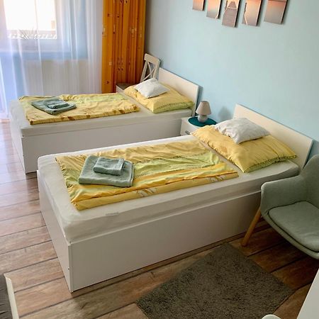 Aloe Apartman Шопрон Екстер'єр фото