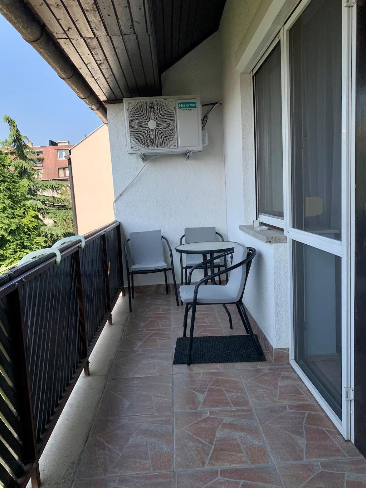 Aloe Apartman Шопрон Екстер'єр фото
